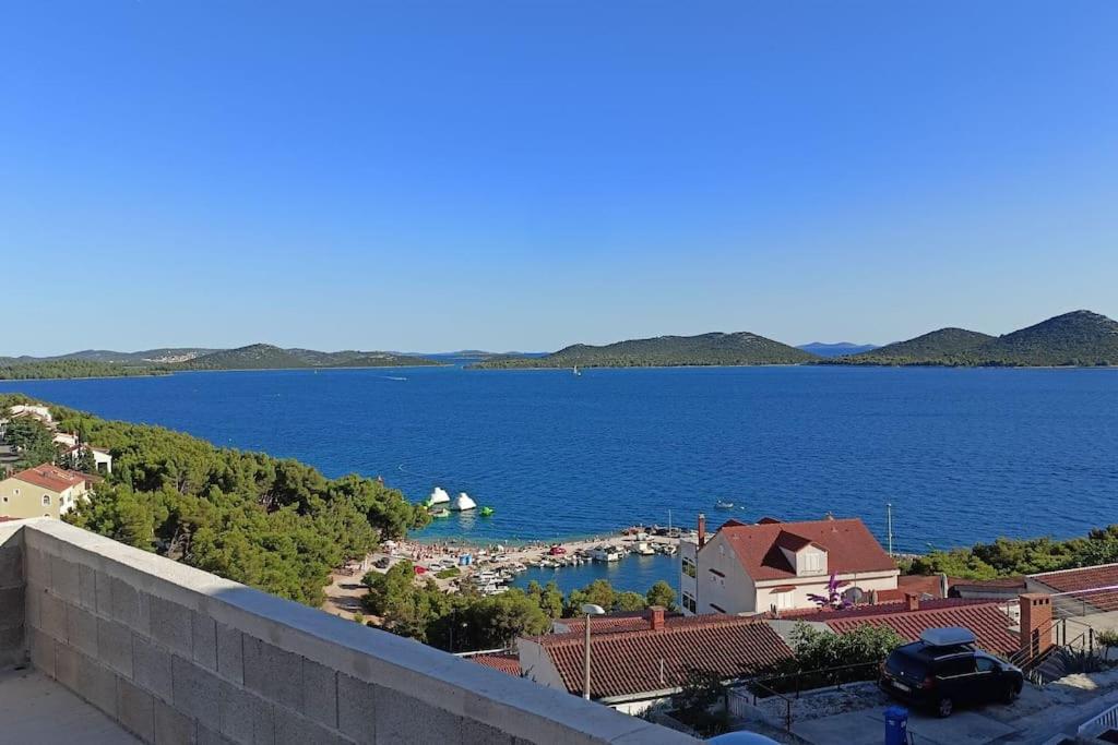 a view of a large body of water at Apartmani Srdarović 3 in Drage