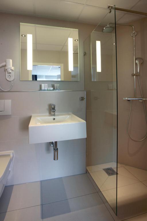 Koupelna v ubytování Hotel Zeerust Texel