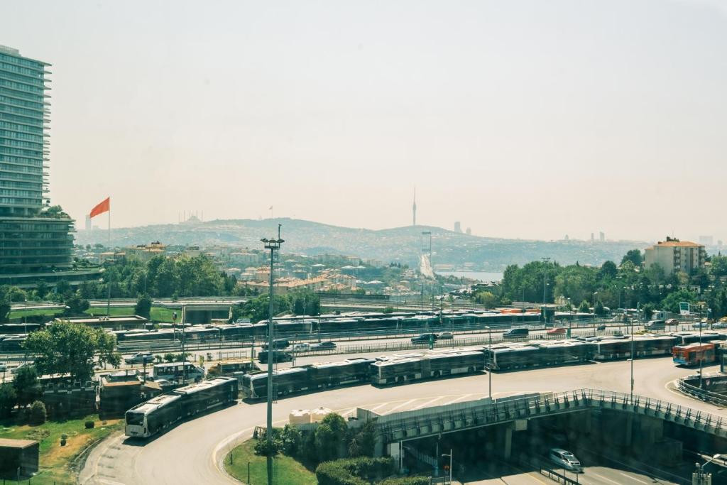 Fotografie z fotogalerie ubytování City View Central Flat 4 min to Zorlu Center v destinaci Istanbul