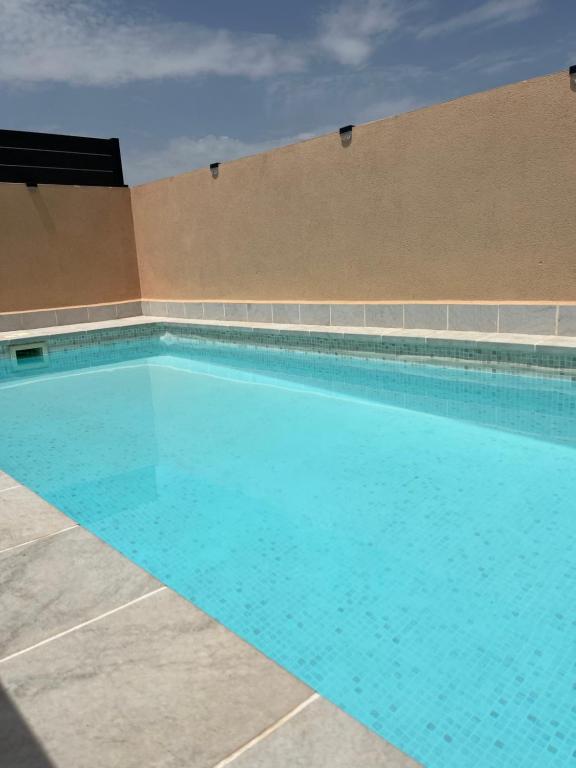 Bazén v ubytování ÁTICO Paraíso Beach con piscina privada nebo v jeho okolí