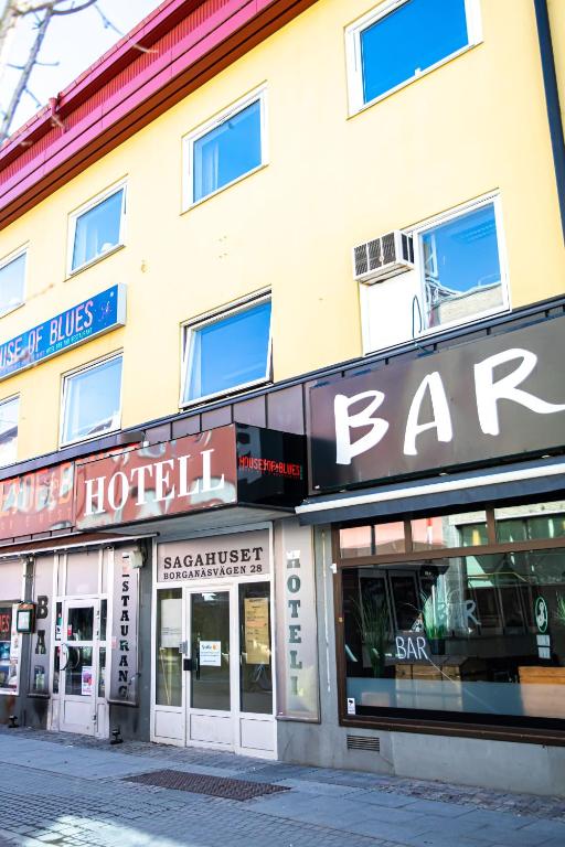 Budova, kde se hotel nachází