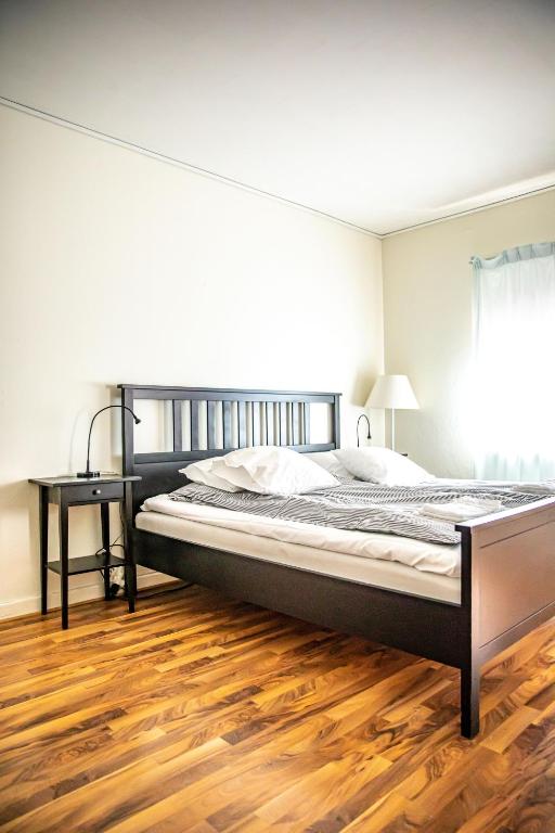 Postel nebo postele na pokoji v ubytování Saga Hotell