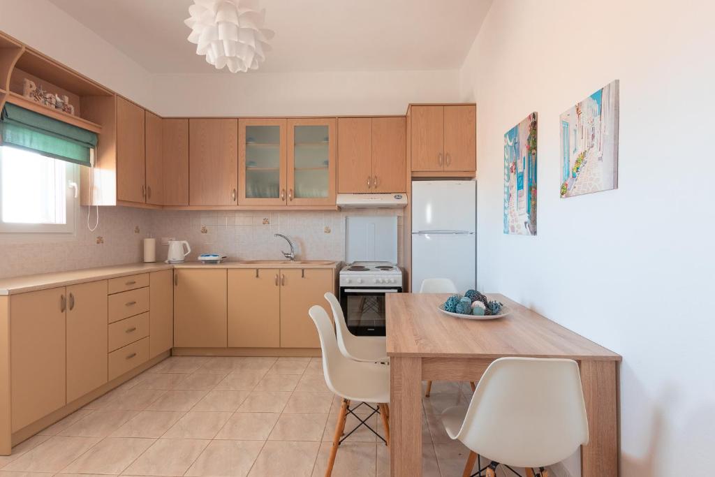 Kastraki Beach - Two-Bedroom House