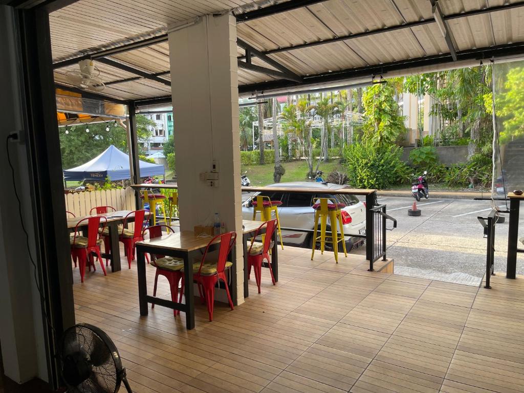 Skipper's Karon - 10