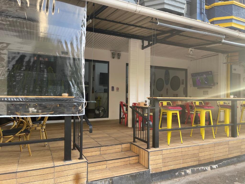 Skipper's Karon - 17