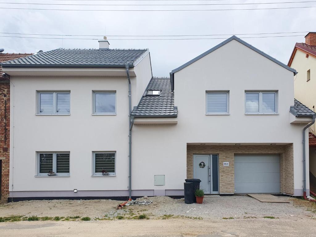 Budova, kde se apartmán nachází