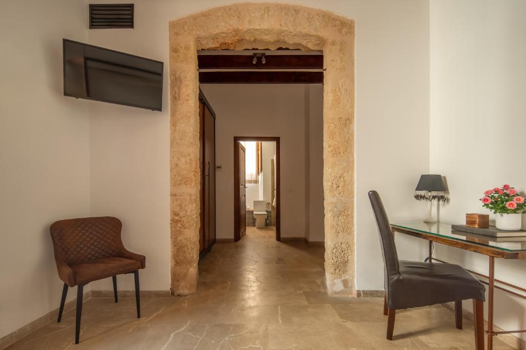 Can Joan Capo - Adults Only - 13