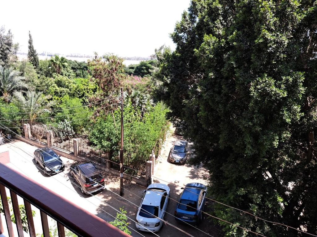 Unique apartment close to Cairo Airport with free dropoff to airport 开罗机场尊享公寓 免费送机 - 1