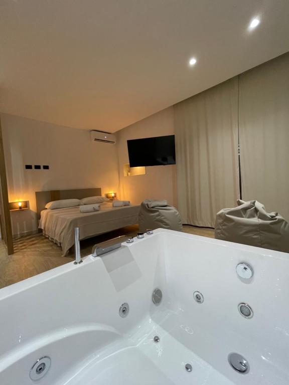 Luxury -5 stelle- Suite 70's rooms, Trapani – Prezzi aggiornati per il 2024