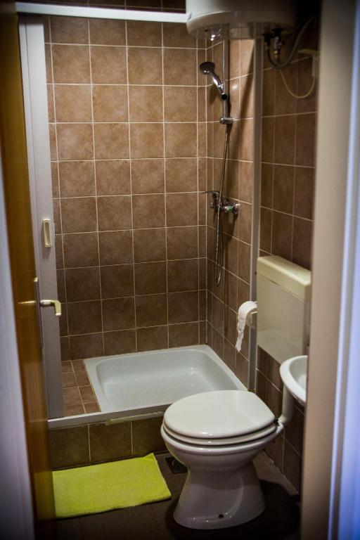 Bagno di Hostel Mladinski center Šmartno ob Paki