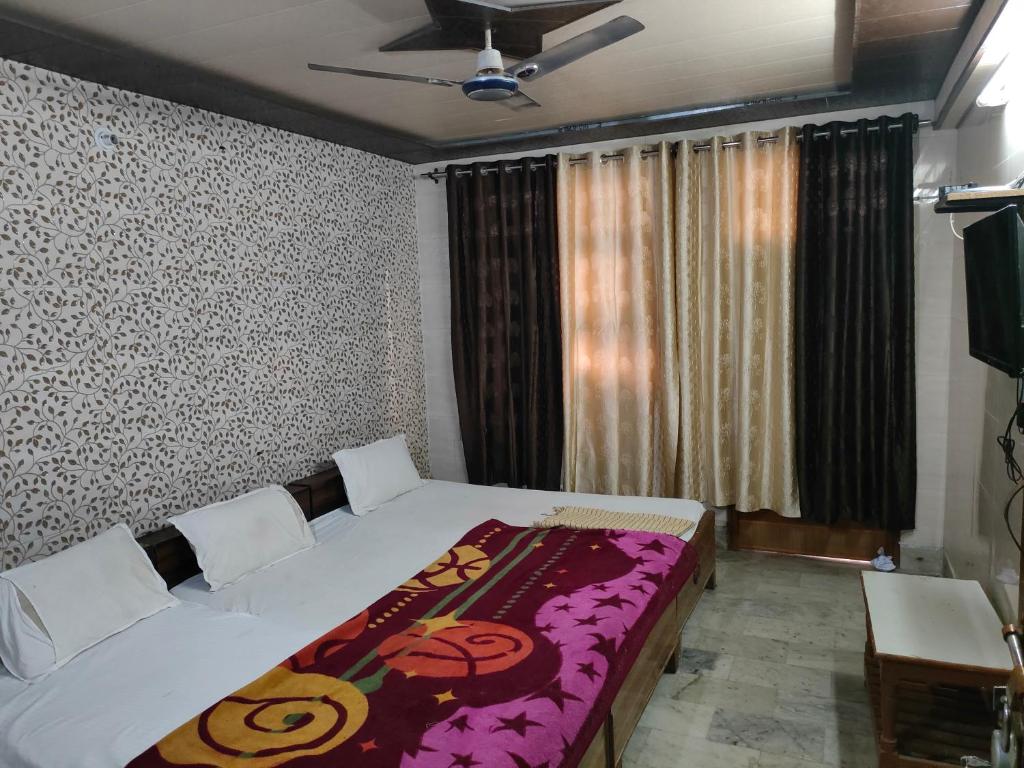 Hotel Shubhadra Guest House - Triple Salle Supérieure