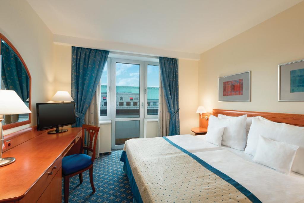 Ramada Prague City Centre - Resim 35