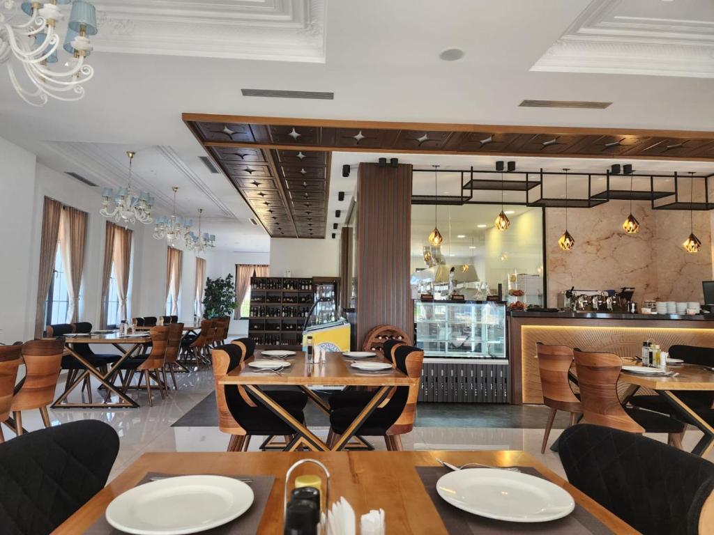 Imperador Palace Hotel Restorant