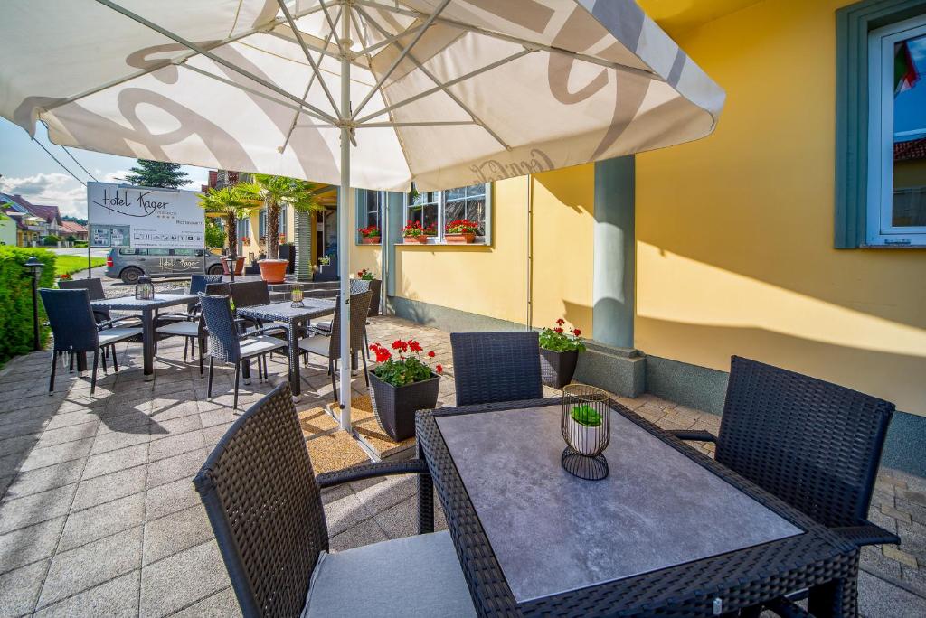 Restaurace v ubytování Wellness Hotel Kager Harkány