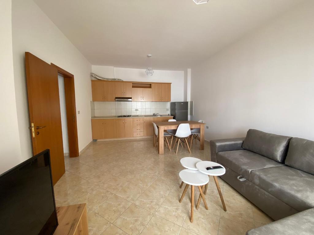 Giulio City Apartment - Image 4