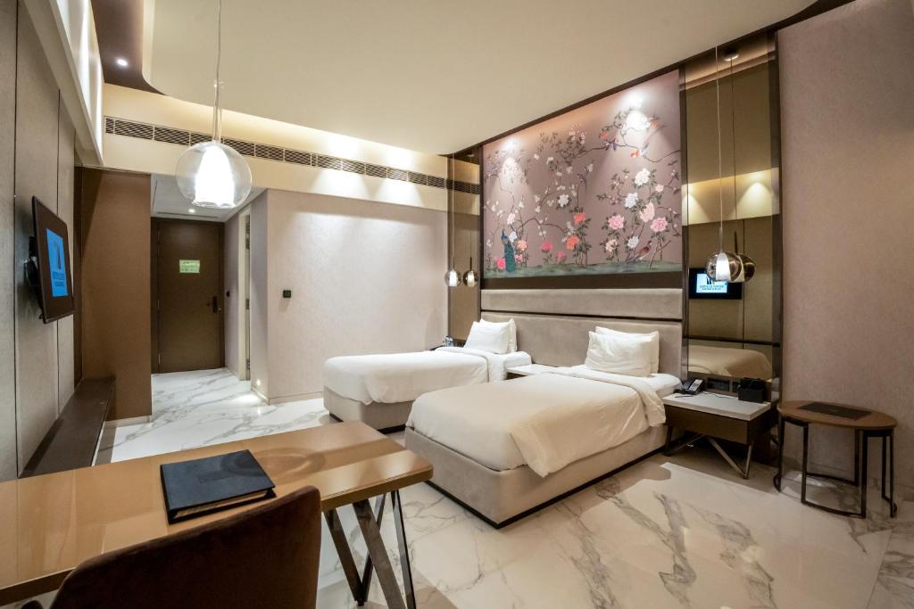 Seven Eleven Hotels and Club - Deluxe Dubbele Of Dubbele Kamer