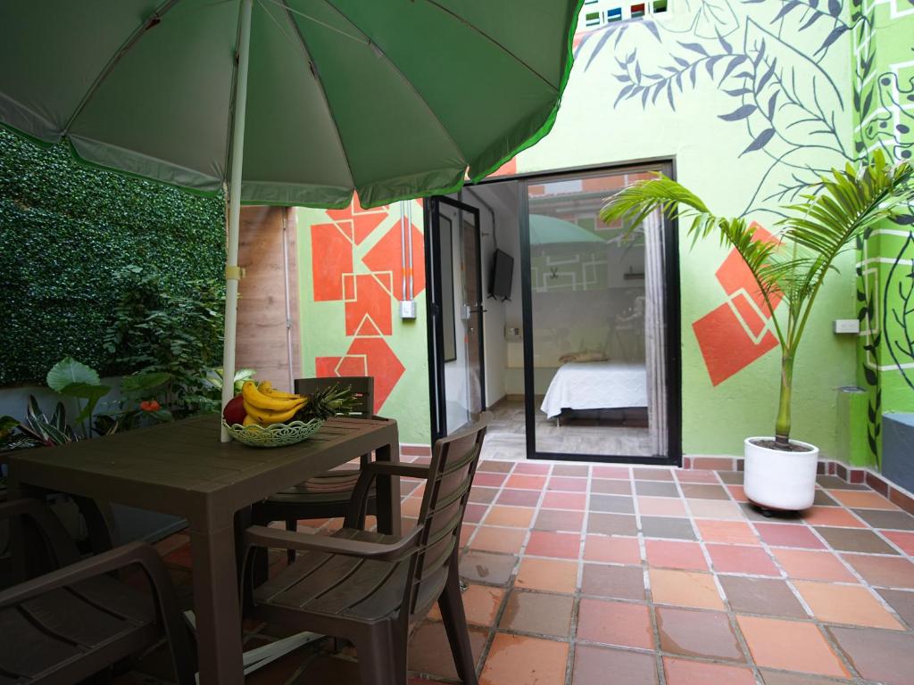 Patio nebo venkovní prostory v ubytování CoLinkHouse Hotel
