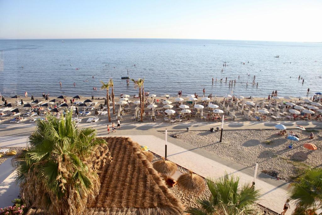 Volmar Hotel - Image 6