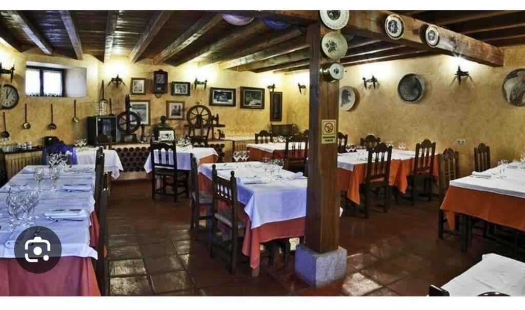 Restaurace v ubytování Hotel la posada de Numancia