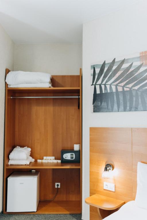 Arta City Hotel - Suite Con Balcón