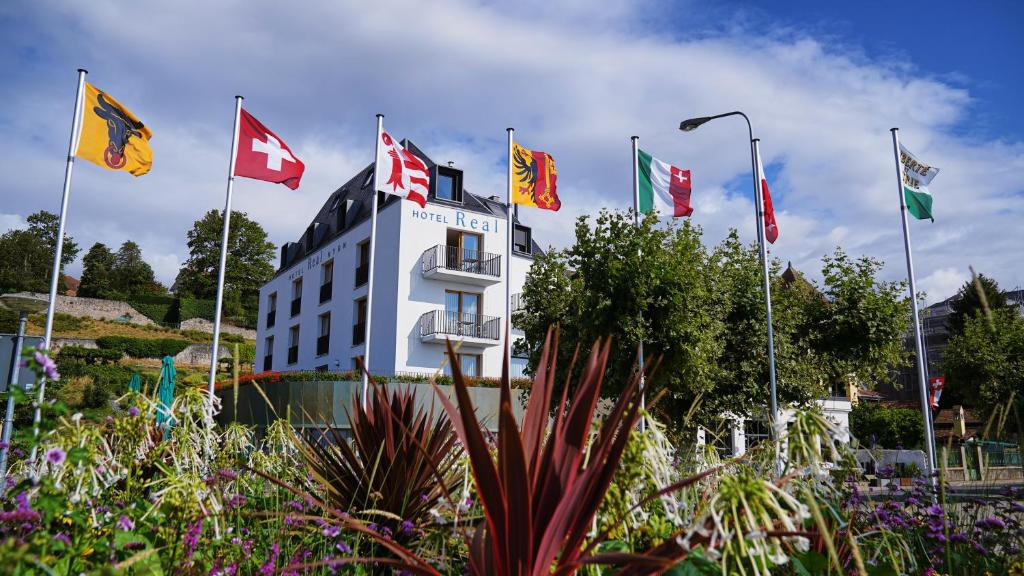 Zahrada ubytování Hôtel Real Nyon by HappyCulture