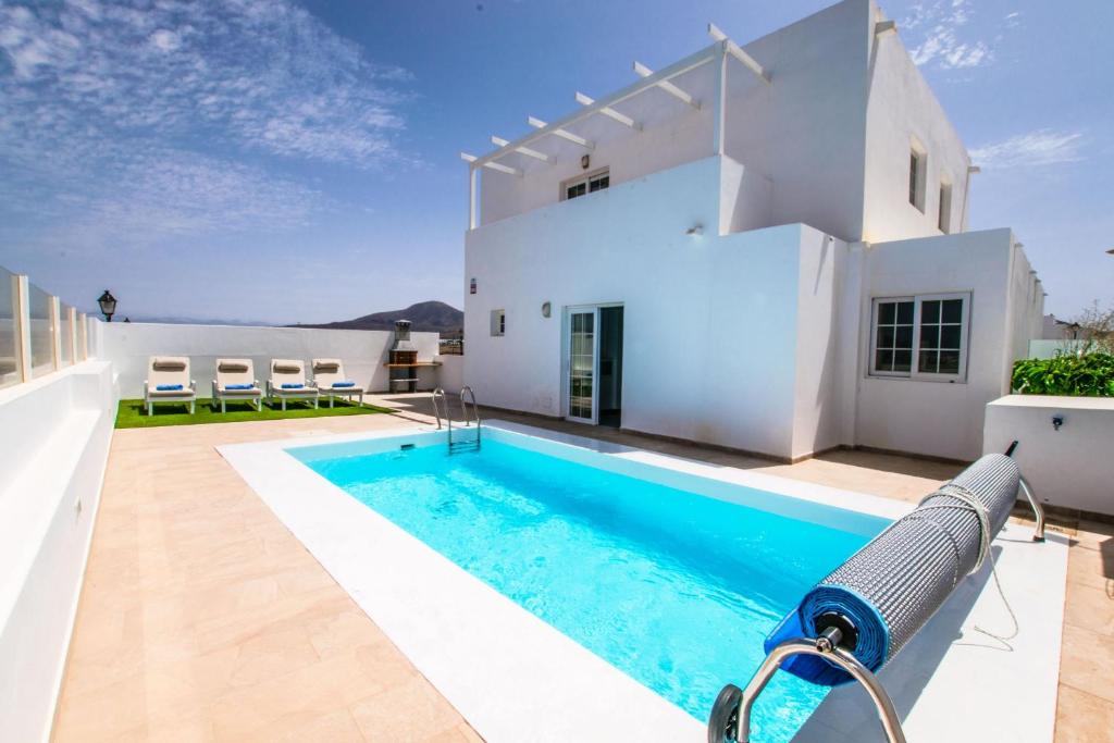 228 - Casa Luca by Villas Now Ltd