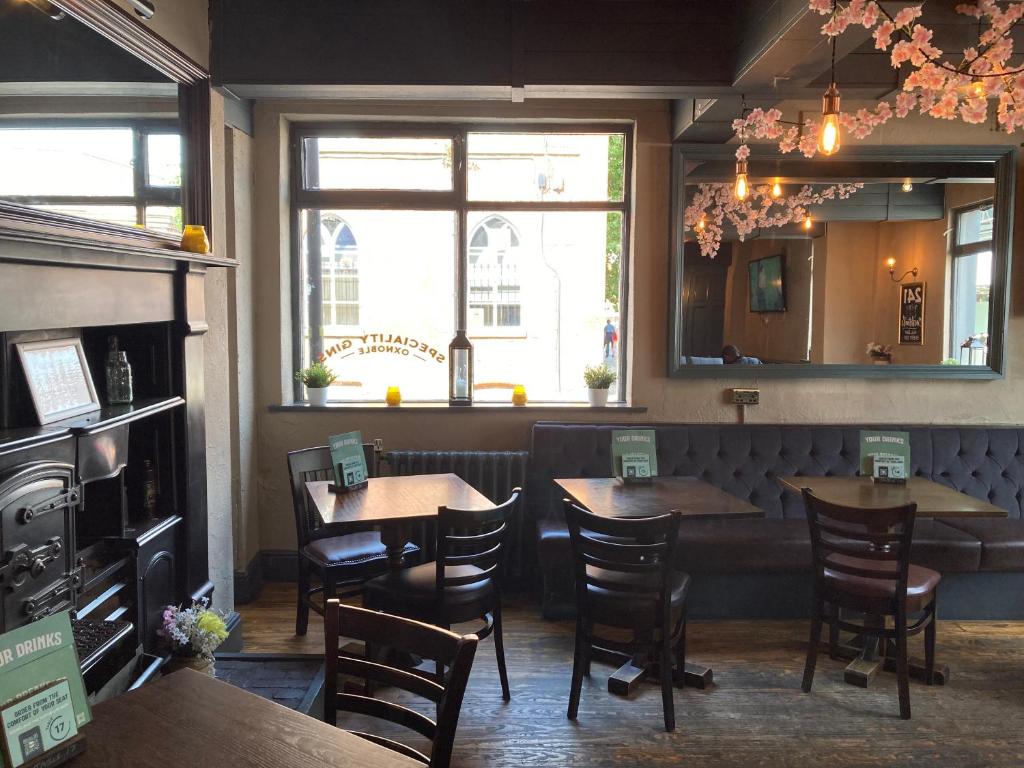 The Oxnoble - Resim 15