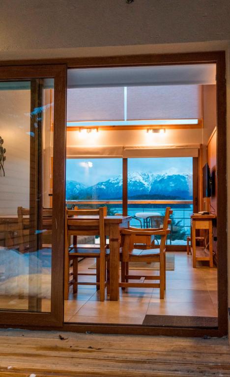 BOG Atardeceres del lago - piscina climatizada y vistas al lago