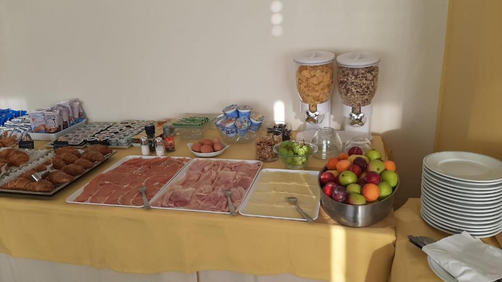 Jídlo v hotelu nebo okolí