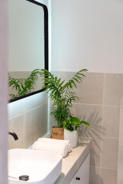 Koupelna v ubytování Athens Design Suites