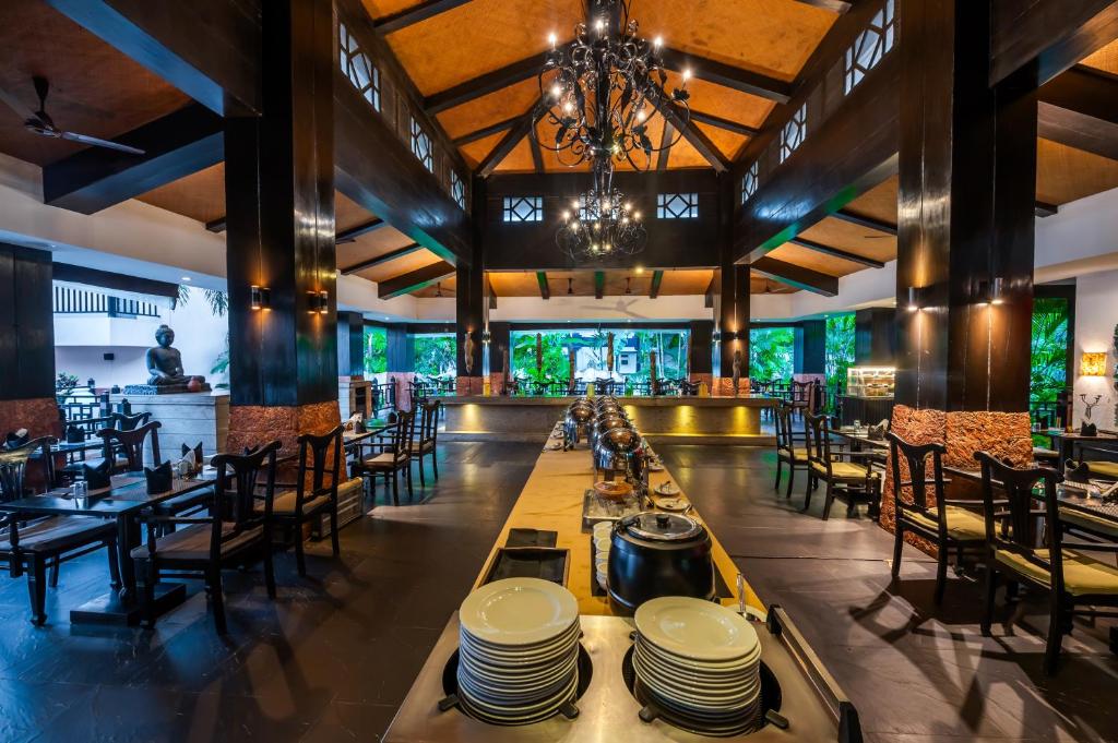 Restaurace v ubytování O Hotel Goa, Candolim Beach