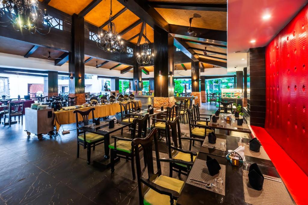 Restaurace v ubytování O Hotel Goa, Candolim Beach