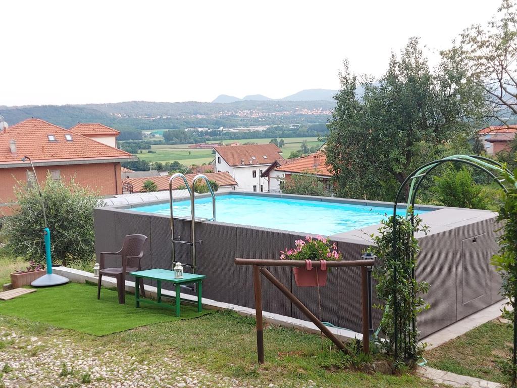 Bazén v ubytování Casa dell'Agrifoglio nebo v jeho okolí