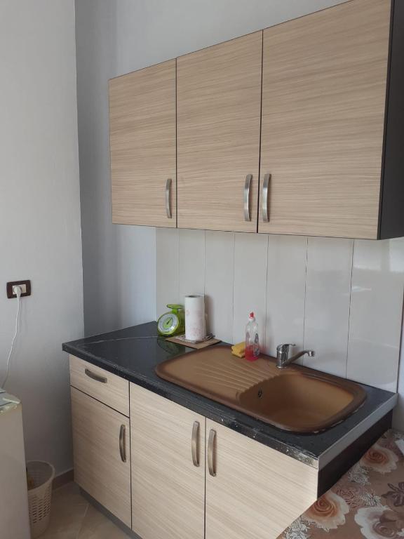 Ili & Eli Apartment - Image 3