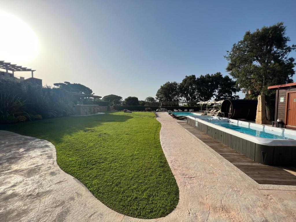 The swimming pool at or close to Antica Fonte Holiday Homes