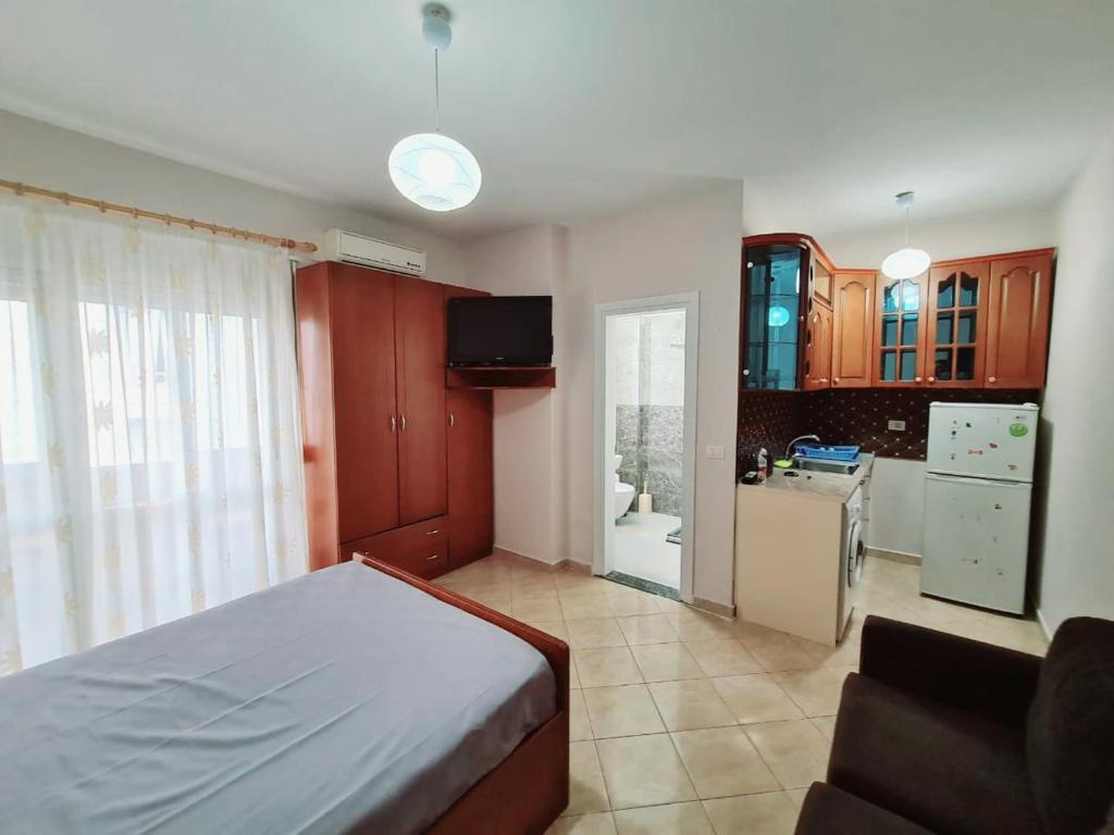 Ina's apartment - Image 4