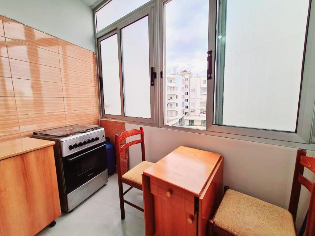 Ina's apartment - Image 8
