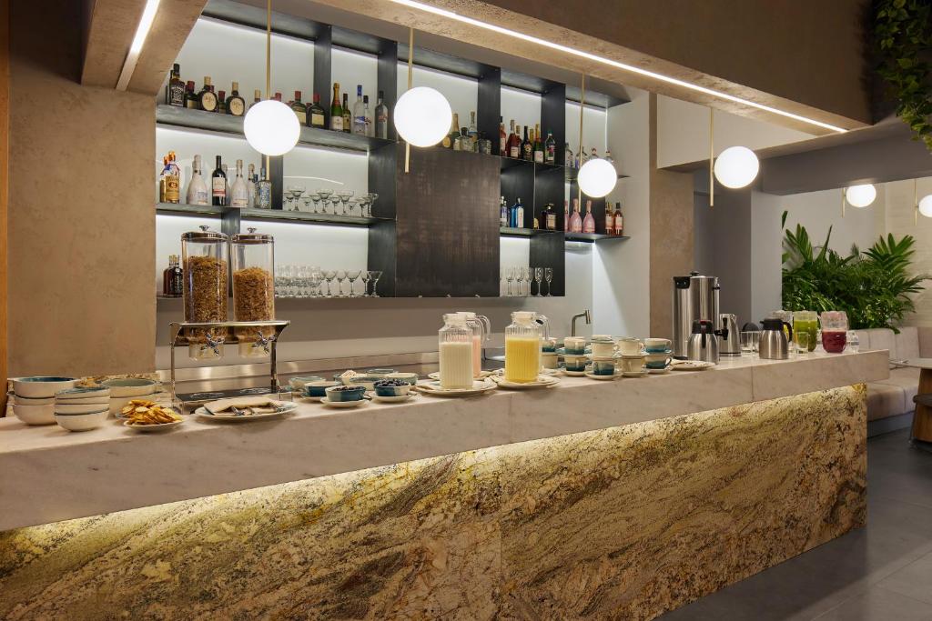Hoteles en el Poblado, Medellin 481440876