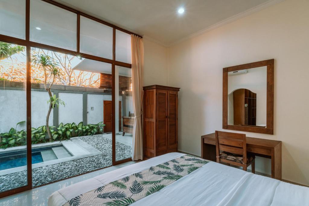 Umah Kita - Three-Bedroom Villa