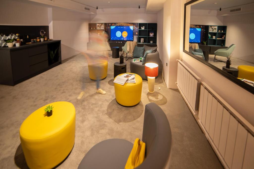 Maria Luisa by Introvert Hotels