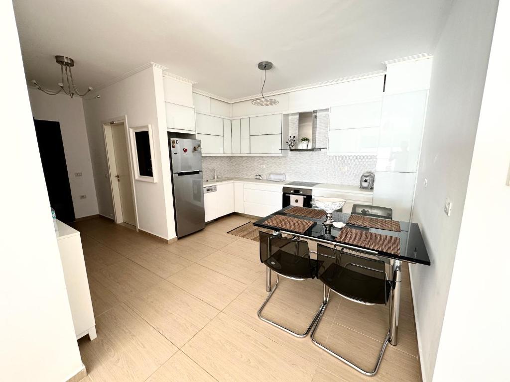 Ioannis Apartment Saranda - Image 8