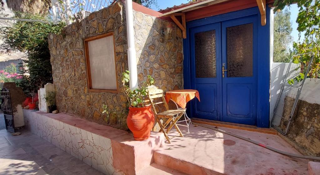 "STELIOS & GALINI" - 12