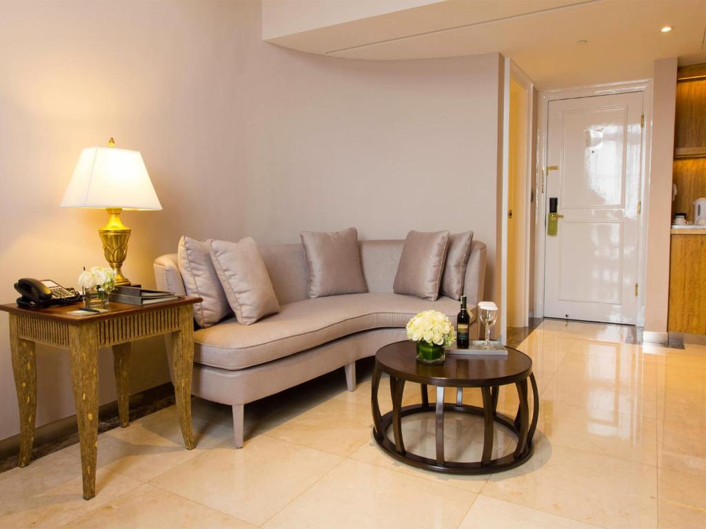Istumisnurk majutusasutuses Hotel Gran Mahakam