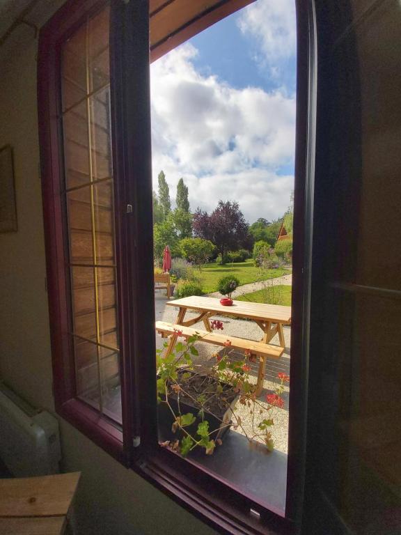 La Valette - Sala Familiar Con Vista Al Jardín