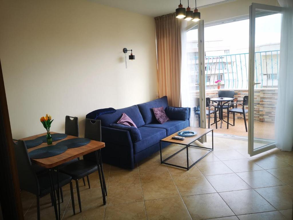 Riviera Deluxe Apartments - Imazhi 4