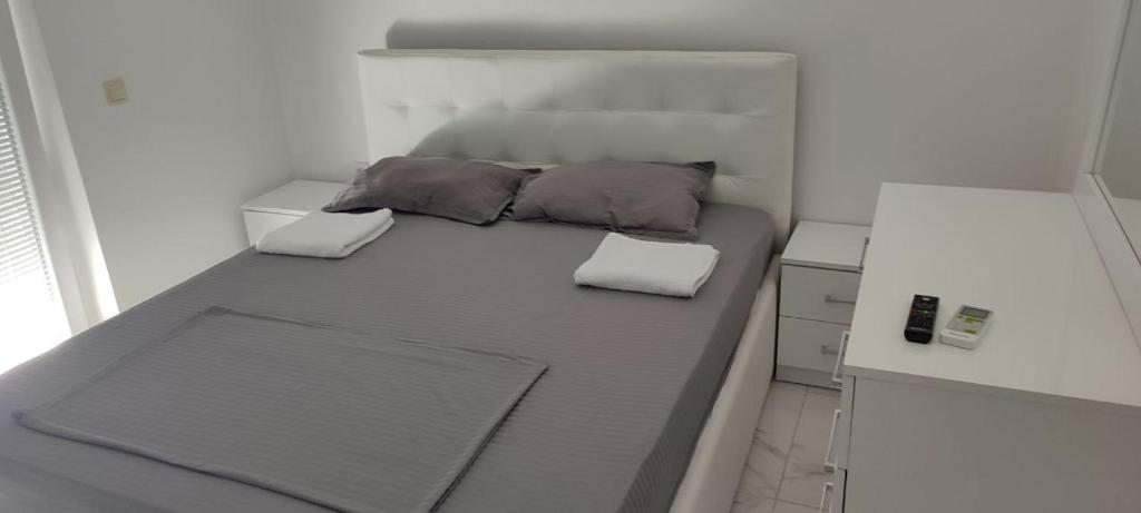 Golem Apartment - Image 4