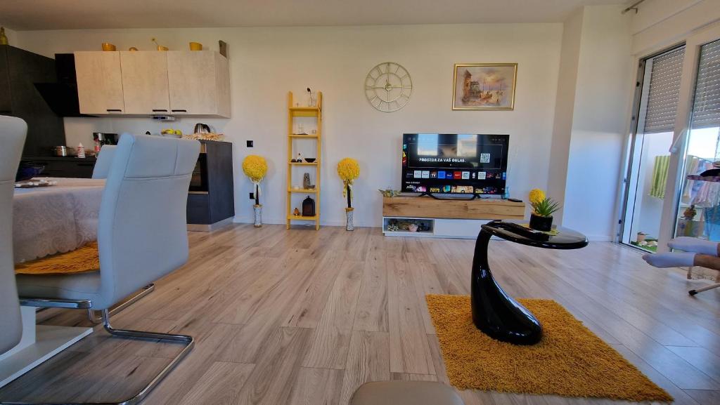 Zdjęcie z galerii obiektu Apartman Mandre Mar&Bor w mieście Mandre