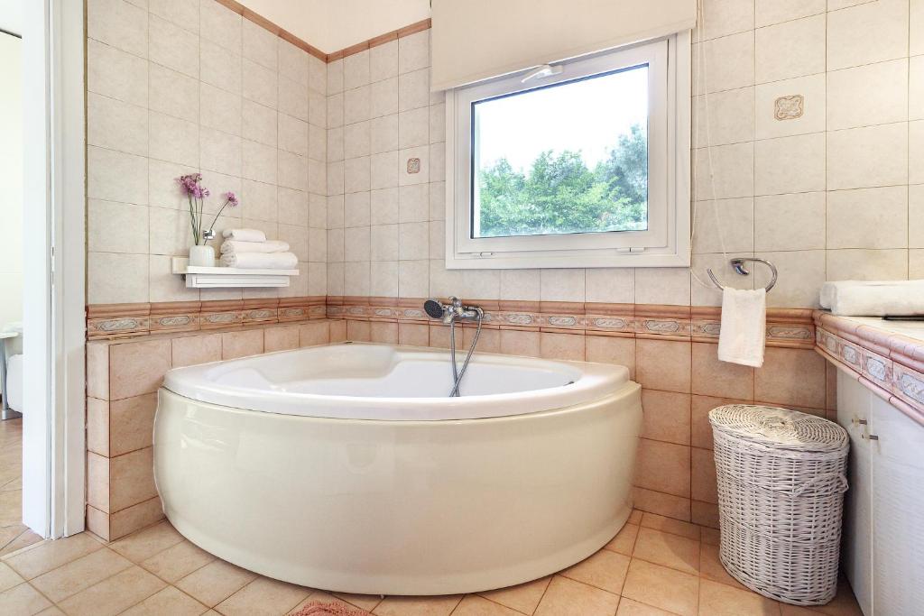 Koupelna v ubytování Anatoli Villa Paliouri