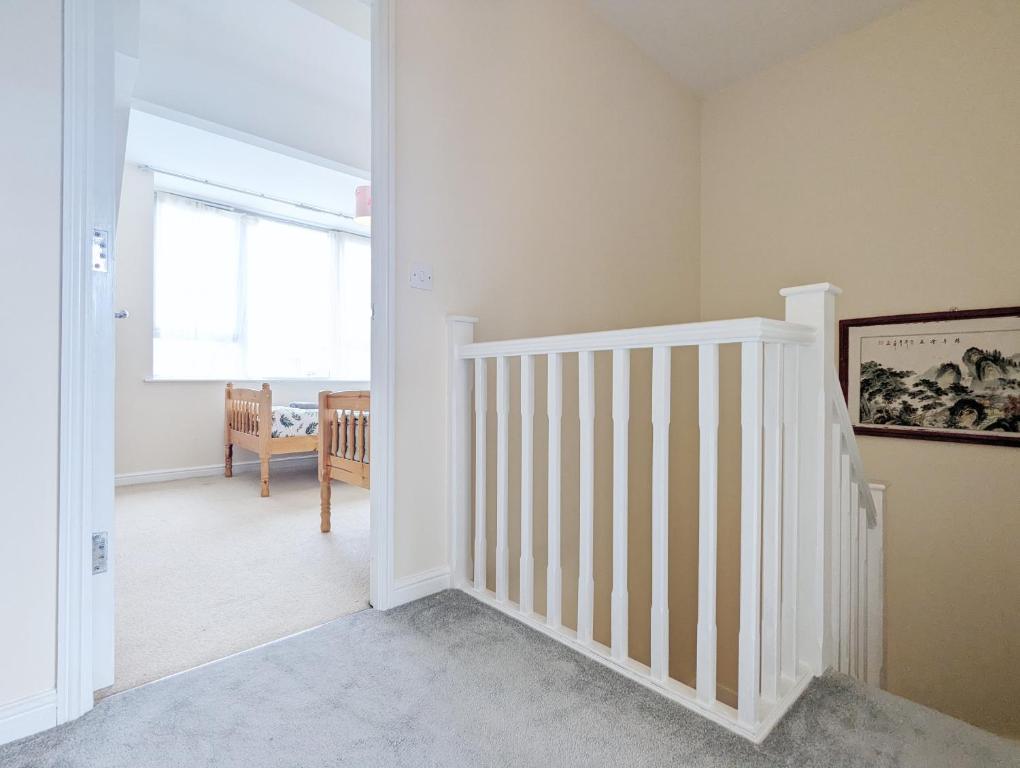 Guest Rooms Near City Centre & Dock Free Parking photo