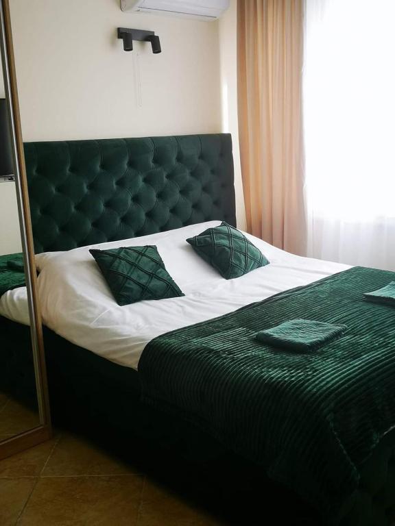 Riviera Deluxe Apartments - Imazhi 2